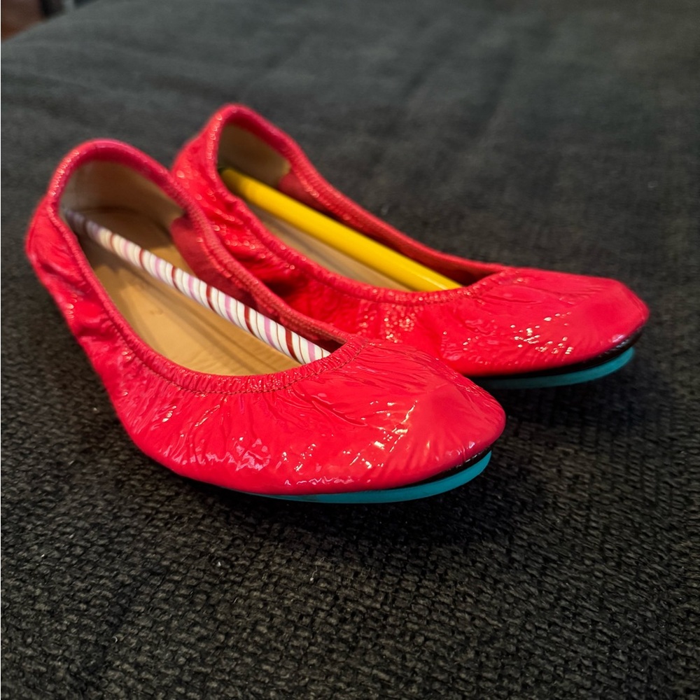 Girls Tieks - Size 2 - Mini Razzleberry - Picture 2 of 9